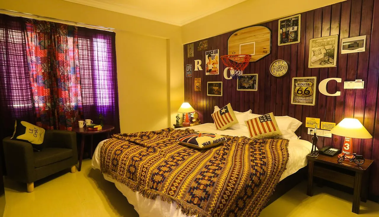 Sanya Canacoast Inn 2*,  China