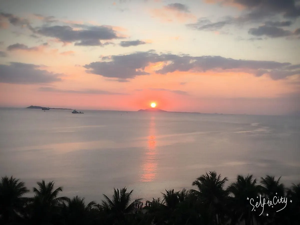Sanya Canacoast Inn